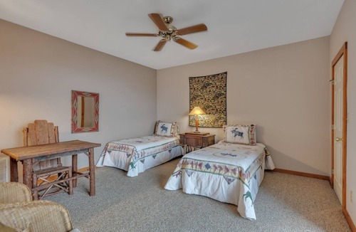 Mountain Air Condo | NEW LISTING! Great Views~Comfortable Condo in Mountain Air by RedAwning