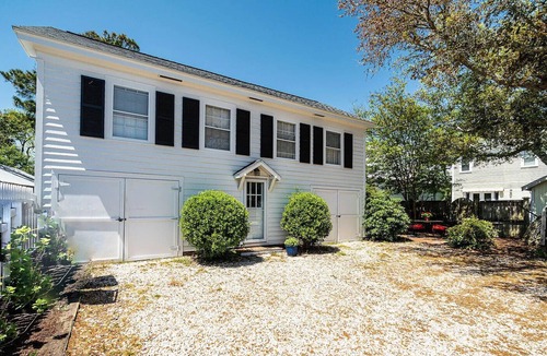 Morehead City Cottage | *New Listing* Pollock St. Cottage in Historic Downtown Beaufort!