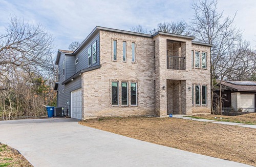 DeSoto House | NEW LOVELY MODERN RETREAT,NATURE VIEWS