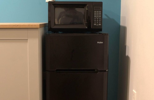 Five Forks Apartment | New Luxury Studio Suite. Superhost with 4.9 Stars on otherlisting sites.Sleeps 4