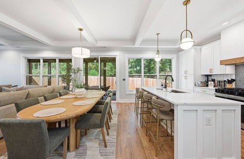 Scottdale House | New! Modern Luxurious Woodland Retreat
