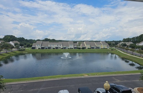 North Myrtle Beach Condo | New on Market.Wonderful 2 bedroom 2 bath Pet friendly Condo in Barefoot landing