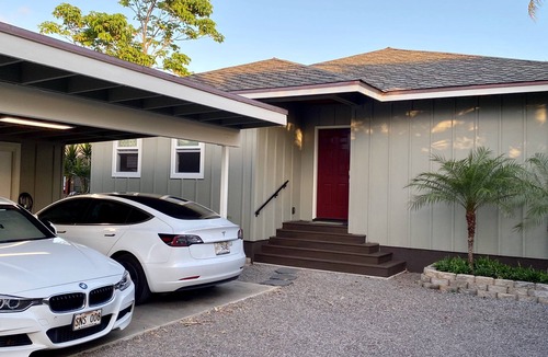 Ewa House | New - Sandy Beachfront House! Work & Play in Paradise.