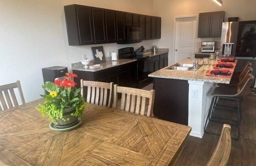 Manor House | New, Spacious & Affordable North East Austin Home!