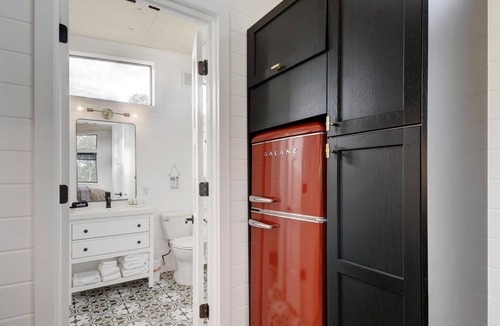 Dripping Springs Cottage | New Texas Hill Country Retreat in Dripping Springs Texas