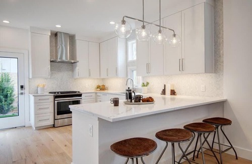 East MLK House | Newly Constructed Chic Home with Hot Tub