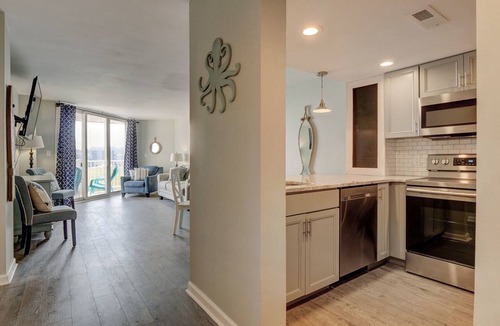 Sneads Ferry Condo | Newly Renovated Oceanfront Condo, beach access, tons of amenities