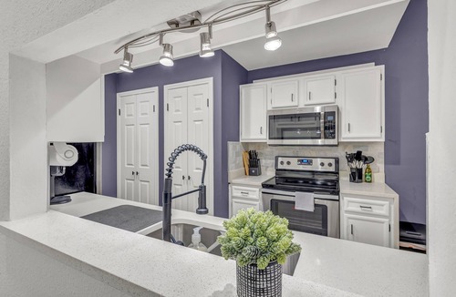 Waters Park Condo | Newly Renovated Condo - Deck, Pet-Friendly, WFH