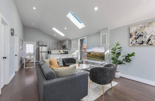 Bellevue House | Newly Renovated DC Gem, Entire Home!