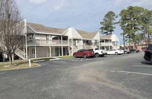 Little River Condo | Newly renovated golf condo in quiet community with pool!