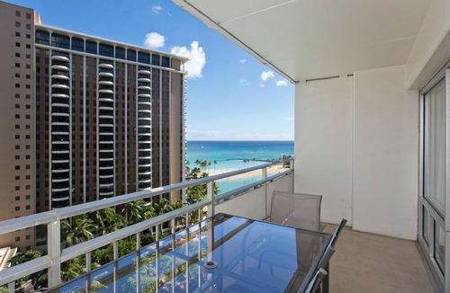 Waikiki Condo | Newly renovated luxury studio with beautiful ocean & lagoon view!