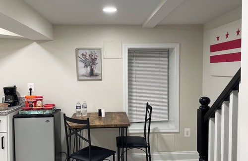 Bloomingdale Apartment | Nice in Historical Bloomingdale