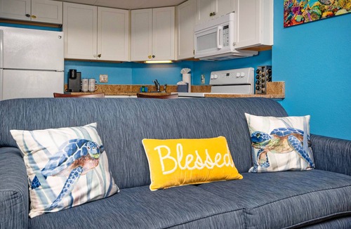 Myrtle Beach Condo | NO EXTRA FEES! Ocean Front Corner Condo w/KING BED & Full Kitchen