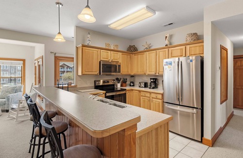 Manteo Condo | North Bay Retreat: Waterfront, Shared Pool, Fitness Center, Short Stays Anytime