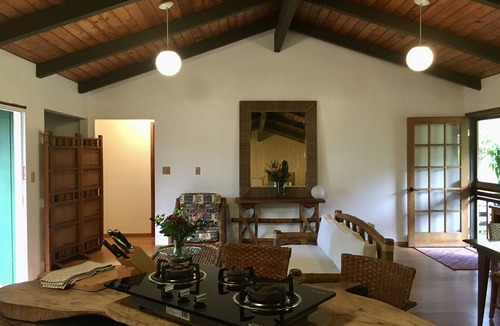 Pauwela House | North Shore Guest House @ Maui Adventure Villa