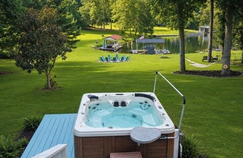 Henrico House | Northampton Cove - Waterfront Lake Home & Game Room