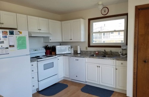 South Nags Head Cottage | NOW AVAILABLE Oct 2-16, 2026