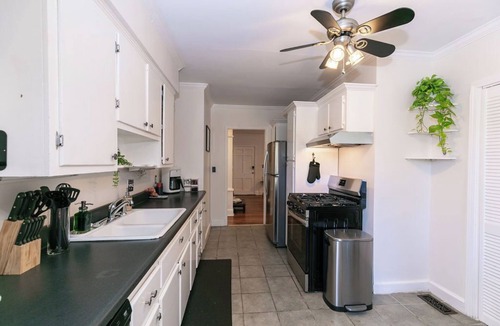 Oakhurst House | Oakhurst Oasis