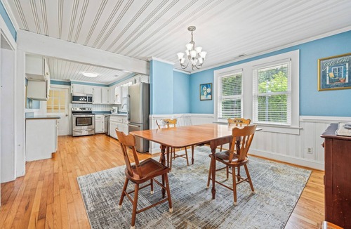 Colington House | OBX Soundfront Hideaway 3BR Waterfront Home in Jarvisburg