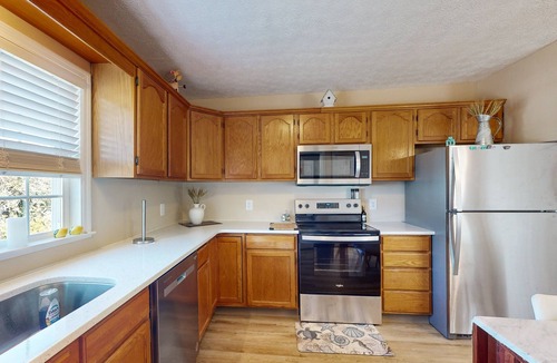 Salter Path Cottage | Ocean Breeze: Coastal home with patio, close to beach and local attractions