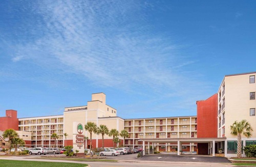 Cherry Grove Beach Condo | Ocean Club Resort Myrtle Beach a Ramada by Wyndham