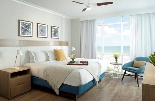 Downtown Myrtle Beach Hotel | Ocean Enclave, a Hilton Grand Vacations Club.