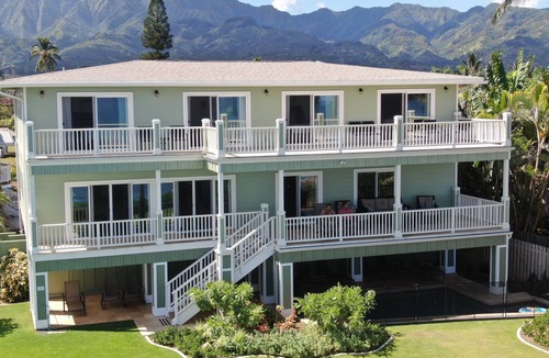 Waialua House | Ocean Front Estate w/Pool & Movie Theatre Room - 30 day Rental pls inquire