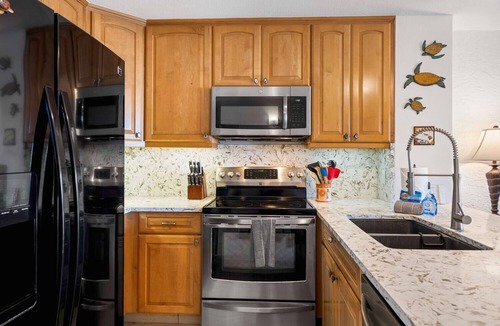 Kailua-Kona Condo | 🏖️Ocean Front | Fantastic Ocean Views | Completely Upgraded🏖️