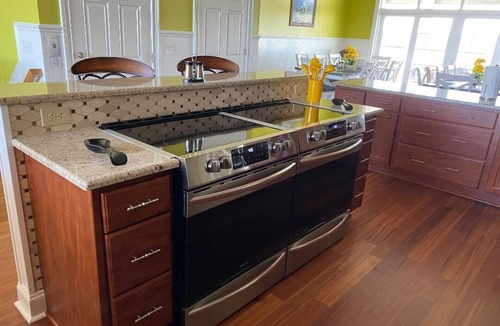 Holden Beach House | OCEAN FRONT HOME w/Heated private Pool, Elevator, 12 Bed/12 Bath, Pet Friendly