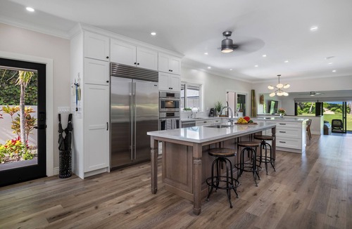 Kailua House | Ocean Front - Kailua Bay! Best Location!