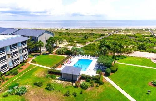 Oceanmarsh Subdivision Condo | Ocean Front & Pool View. Hunting Island Pass Included