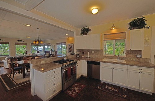 Hilo House | Ocean Frt.-Best Hilo Swim Lagoons, Turtles @ Richardsons Beach