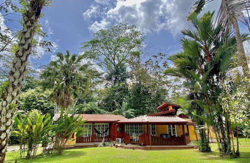 Kahana House | Ocean Getaway -Near Beach w/AC, Kayak, BBQ and more!
