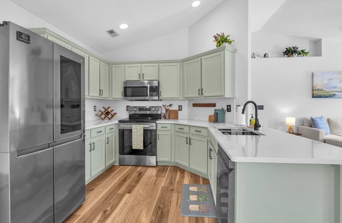 Myrtle Grove House | Ocean Tides - Gorgeous 3-bedroom house 8 minutes to Carolina Beach Boardwalk!