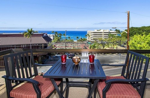 Historic Kailua Village Condo | Ocean View! 2 Br 3 Bath Condo In Town!