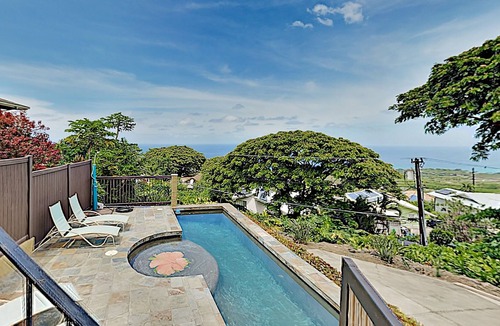 Kahaluu-Keauhou House | Ocean-View All-Suite Oasis: Private Pool, Lanai – Near Magic Sands Beach