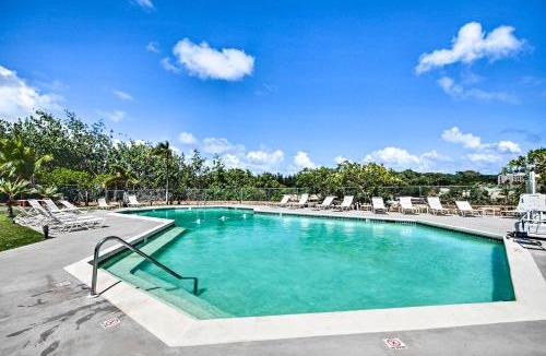 Nawiliwili Apartment | Ocean-View Condo Less Than Half Mile to Kalapaki Beach!