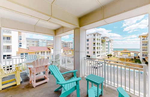 Sandbridge Condo | Ocean-view condo with balcony, W/D, 3 pools, fitness center & AC
