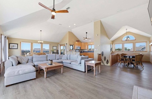 Rodanthe House | Ocean-view home with pool, hot tub, grill, decks & pool table
