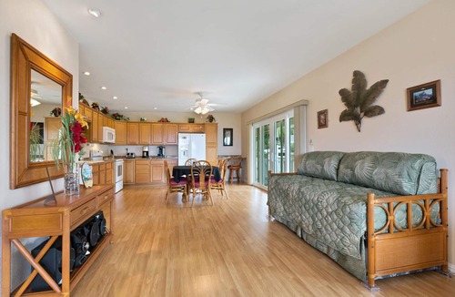Kahaluu Bay Condo | 🏖️Ocean View | Steps From Kahalu'u Beach | WiFi