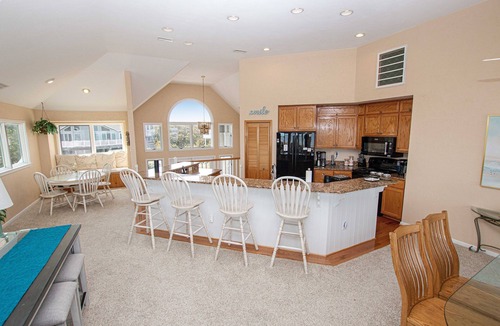 Corolla Light House | Ocean Views, Den, Community Pools, Close to Beach access, 103, Brigadune-Oceanfront
