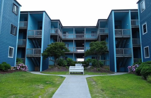 Sneads Ferry Condo | Ocean Views & Chill Vibes with Morning Sun on Ocean Front Balcony