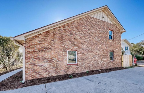 Crescent Beach Apartment | Ocean Walk