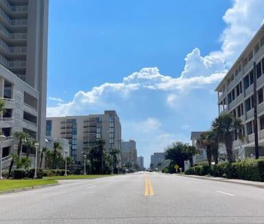 Crescent Beach Apartment | Ocean Walk