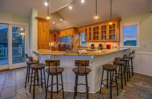 Corolla House | Oceanfront 14BR Estate | Pool, Elevator, Starlink, Pet-Friendly | Sleeps 30