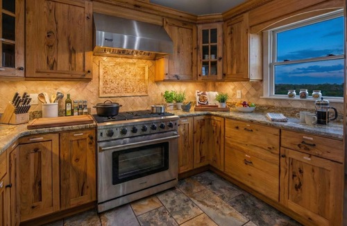 Corolla House | Oceanfront 14BR Estate | Pool, Elevator, Starlink, Pet-Friendly | Sleeps 30