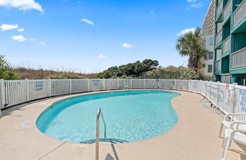 Windy Hill Apartment | Oceanfront 2 BR Villa-Pool-Corner Balcony-King Bd