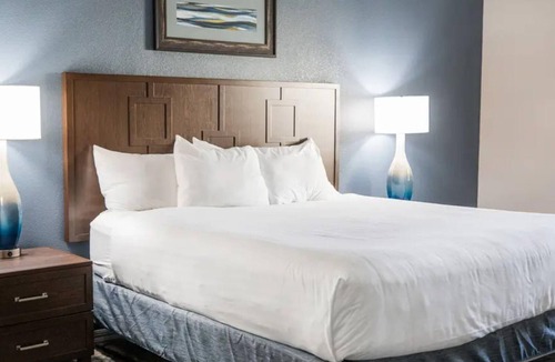 Port Canaveral Resort | Oceanfront 2BR Villa at Cape Canaveral Beach Resort – Space & Sun