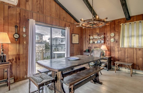 Avalon House | Oceanfront 5 bdr/3 ba, spectacular views, August weeks available