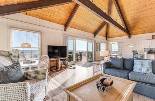 South Bethany House | Oceanfront 5-Bedroom Home in South Bethany - Dog-Friendly